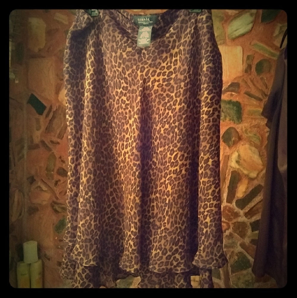 Leopard print skirt